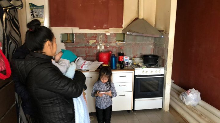 Una Vivienda De La Margen Sur Fue Ocupada Por Una Mujer Y Sus Hijos