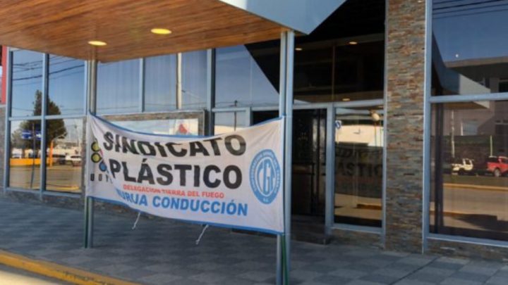 Protesta en el Atlántida: “Vargas se va a tener que hacer cargo de sus trabajadores”