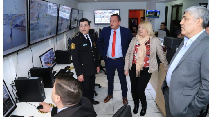 Están en funcionamiento las nuevas instalaciones del centro de monitoreo y vigilancia de la policía provincial