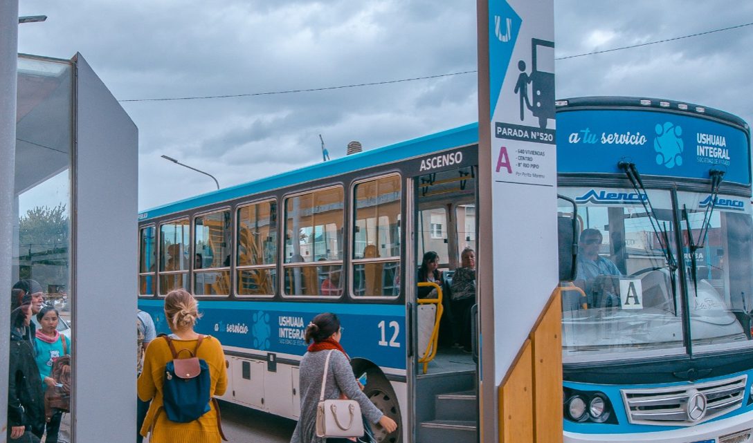 Informaron horarios del servicio de colectivo en Ushuaia para Navidad y Año Nuevo