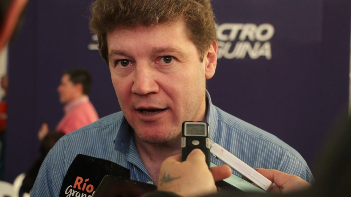 Melella: “Es Muy Extraño Que Antes Que Un Gobierno Se Vaya Se Firme Un Convenio Colectivo”