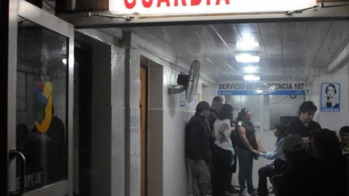 Fueguino de vacaciones en Villa Gesell fue apuñalado en la playa y pelea por su vida