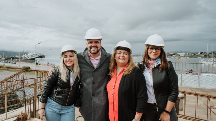 Myriam Gómez Lobo Acompañó A Walter Vuoto En El Recorrido De Los Avances De La “Casa De La Mujer”