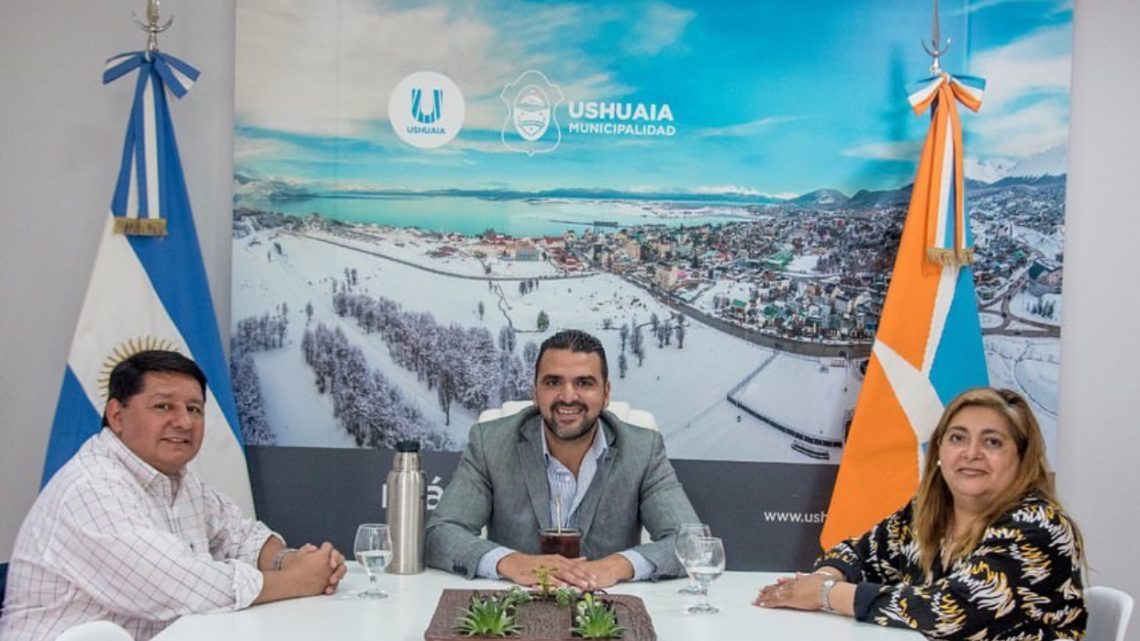EL Intendente De Ushuaia Walter Vuoto Mantuvo Una Reunión Con El Concejal De Rio Grande Dr. Walter Javier Abregu EL Intendente De Ushuaia Walter Vuoto Mantuvo Una Reunión Con El Concejal De Rio Grande Dr. Walter Javier Abregu