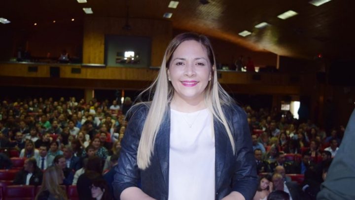 “ESTOY MUY CONTENTA Y ESPERANZADA PORQUE SE ESTÁN CUMPLIENDO PROMESAS DE CAMPAÑA”