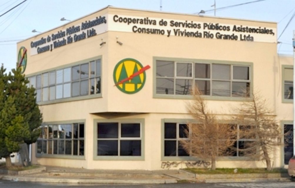 La cooperativa eléctrica recomienda el uso del pago de facturas de forma electrónica