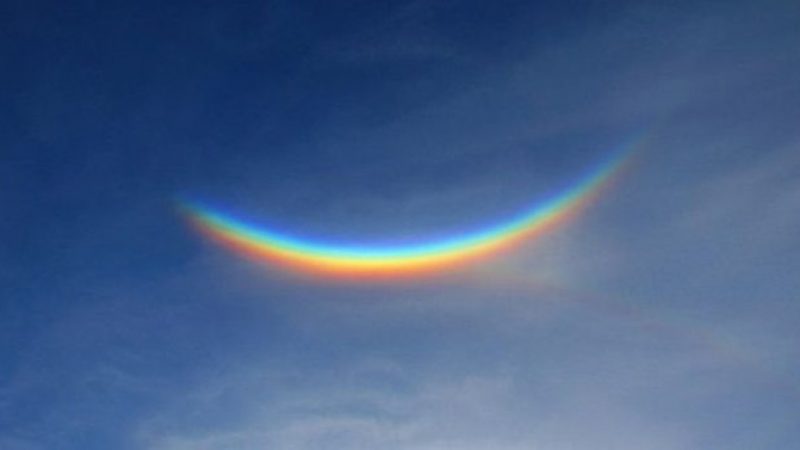 Apareció Un Arco Iris Al Revés En El Cielo De Italia: Qué Significa Este Extraño Fenómeno