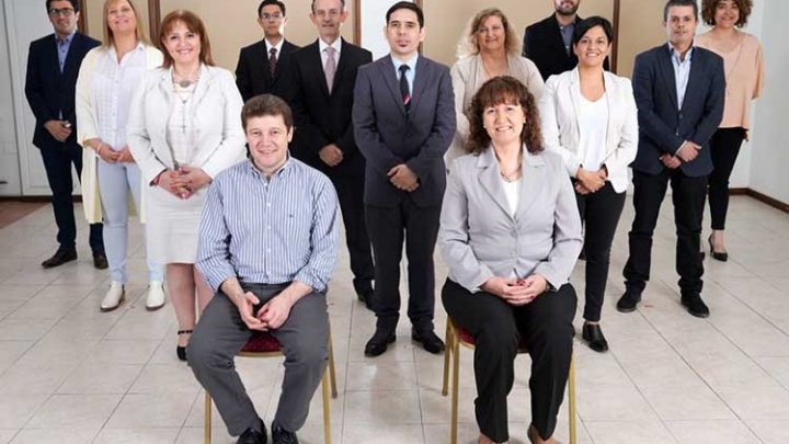 UNA ADMINISTRACION NEFASTA QUE DEJA EN JAQUE PERMANENTE A LOS FUEGUINOS