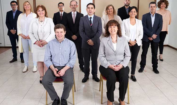 UNA ADMINISTRACION NEFASTA QUE DEJA EN JAQUE PERMANENTE A LOS FUEGUINOS