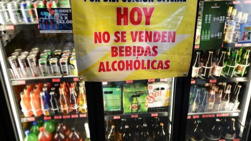 ¿SE PROHIBIRA LA VENTA DE ALCOHOL PARA TODOS? ¿SE PROHIBIRA LA VENTA DE ALCOHOL PARA TODOS?