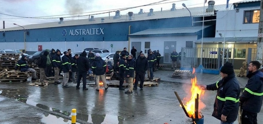 POR NO CUMPLIR CON LOS PROTOCOLOS, SUSPENDIERON LA AUTORIZACIÓN OTORGADA A AUSTRALTEX POR NO CUMPLIR CON LOS PROTOCOLOS, SUSPENDIERON LA AUTORIZACIÓN OTORGADA A AUSTRALTEX