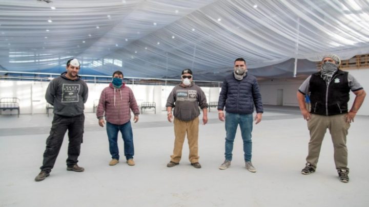 El Intendente de Ushuaia Walter Vuoto critico al Gobierno de la Provincia: “¿Qué inversión hizo la provincia?. Si hoy tenes 3000 kits de COVID19 en la provincia, que 1000 mandó Nación y 2000 donó la municipalidad. El que invirtió en salud, fue el gobierno municipal»