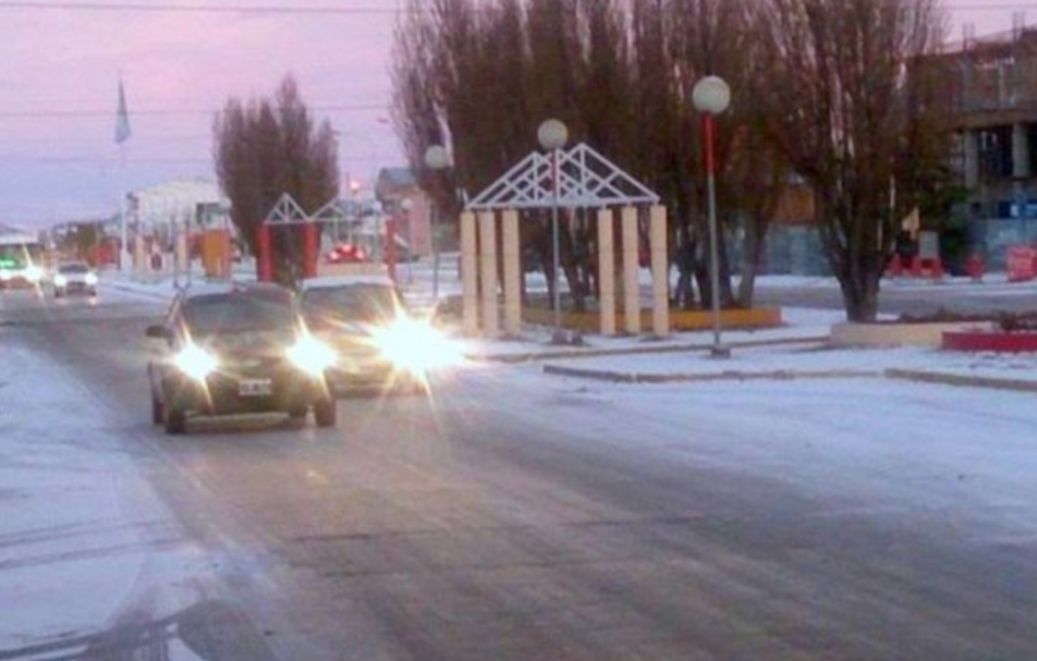Defensa Civil brindó algunas recomendaciones para conductores ante la llegada del invierno