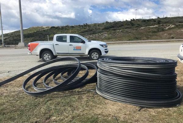EL GOBIERNO ABANDONÓ EL TENDIDO DE LA FIBRA ÓPTICA