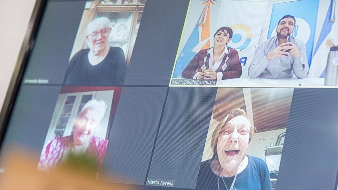 YESICA GARAY: “ESCUCHAR Y CONVERSAR CON NUESTROS MAYORES ES TAMBIÉN ACOMPAÑARLOS” YESICA GARAY: “ESCUCHAR Y CONVERSAR CON NUESTROS MAYORES ES TAMBIÉN ACOMPAÑARLOS”