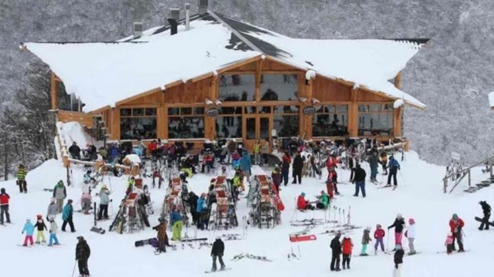 JULIO: ABREN LOS CENTROS INVERNALES Y EL CERRO CASTOR