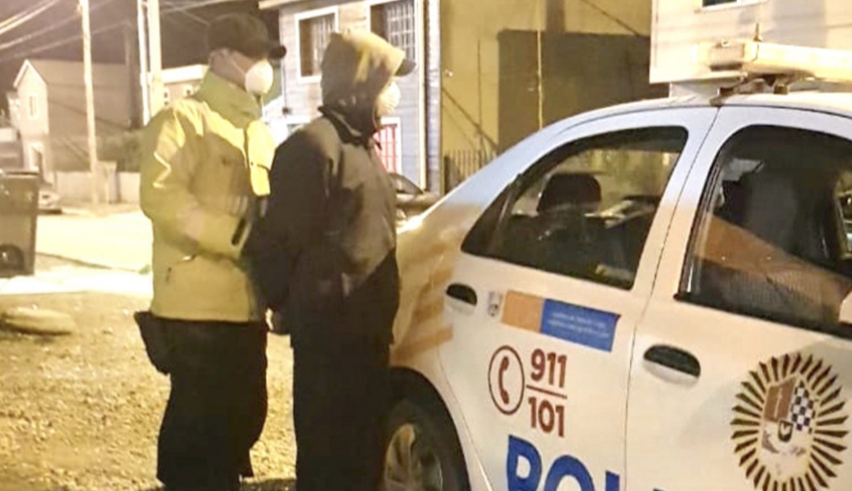 Los que violaron la cuarentena deberán donar comida a merenderos para ser sobreseídos Los que violaron la cuarentena deberán donar comida a merenderos para ser sobreseídos