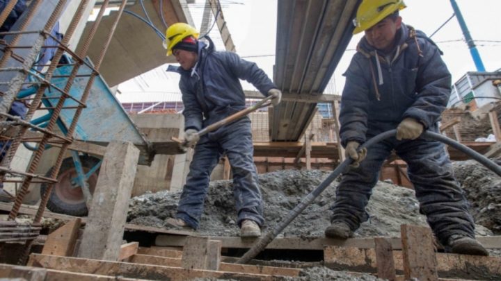 Reactivación económica: 21 provincias ya tienen más del 75% del empleo privado habilitado