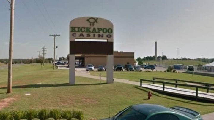 Dejó a su nieto en el auto para ir al casino y murió asfixiado: cuál fue la polémica condena