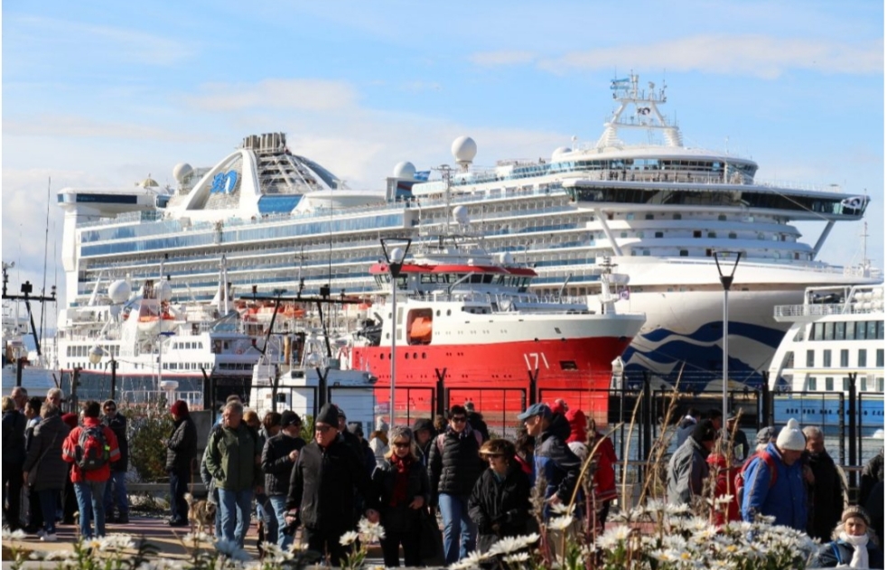 El puerto de Ushuaia prepara protocolo para recibir turistas a bordo de cruceros a partir de octubre