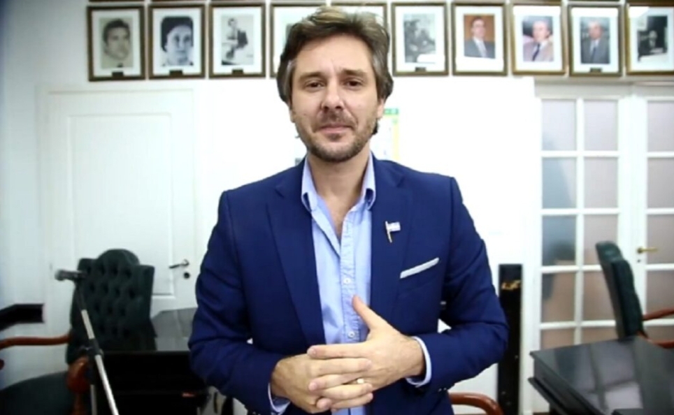 El Concejal Lassalle cobró $337.710 por vacaciones no gozadas y premio vacacional El Concejal Lassalle cobró $337.710 por vacaciones no gozadas y premio vacacional