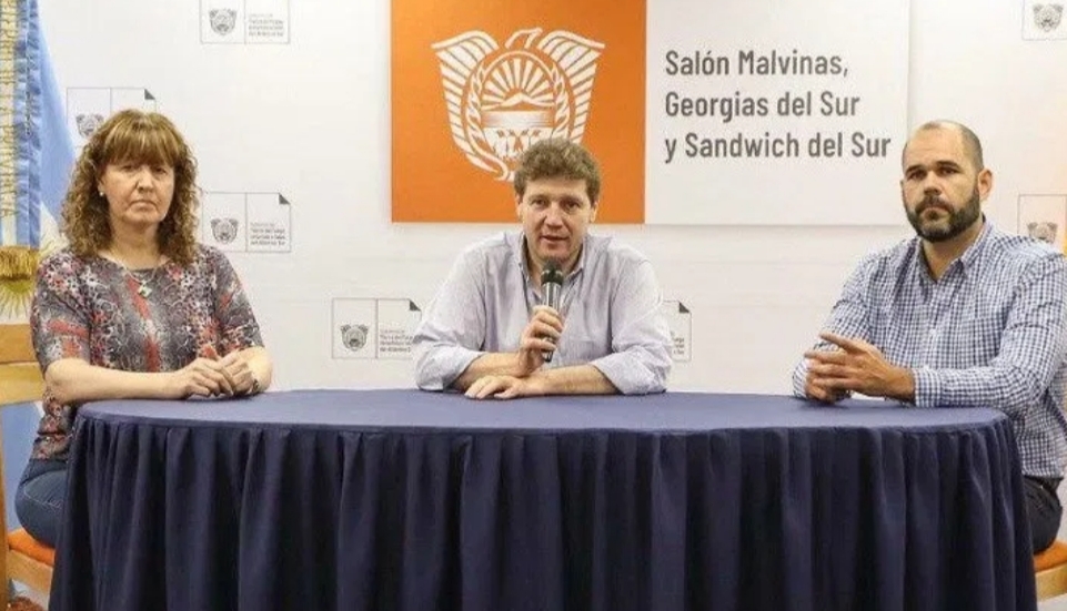 Ausentes: Rebrota el virus por todos lados y el Gobierno no hace nada