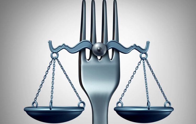 Una jueza impuso que el tío de dos adolescentes se haga cargo de la cuota alimentaria que no paga su hermano