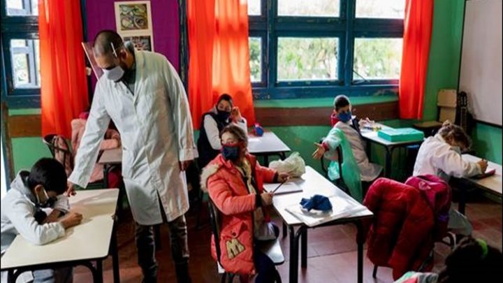 Ministra confirmo que las clases presenciales en TDF volverian en Septiembre