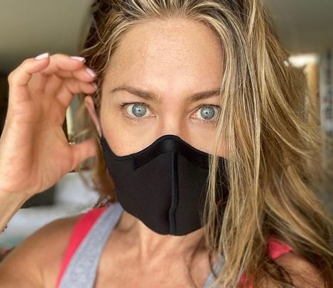 “Háganlo por sus familias”, la impactante foto que publicó Jennifer Aniston para concientizar sobre el uso de tapabocas