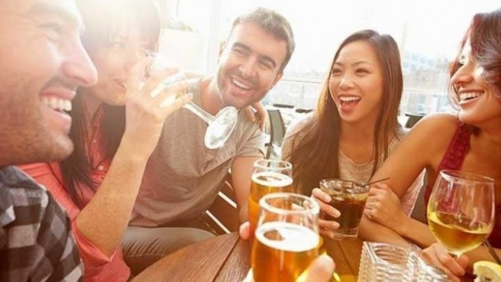 ÚLTIMO MOMENTO: A partir de este lunes quedan prohibidas las reuniones sociales en todo el país.