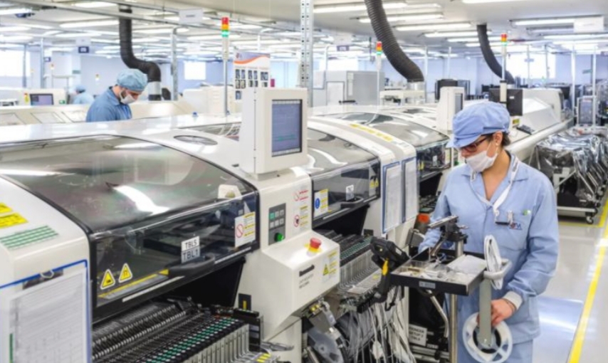 El Cierre De Fábricas En Río Grande Preocupa Al Mercado De Electrónicos En El País