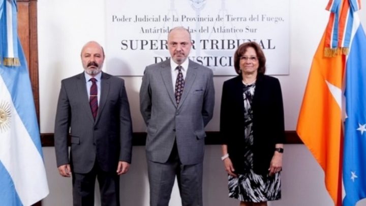 Ampliación del Superior Tribunal: «Cada juez tiene un costo mensual de unos 4 millones de pesos»