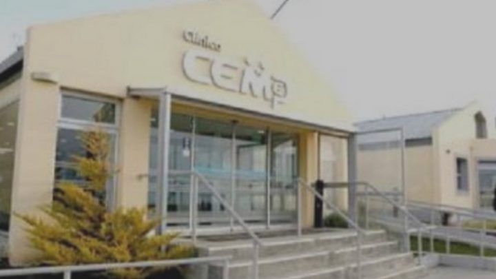 Una mujer fallecida por enfermedad terminal dio positivo para COVID-19 en el CEMEP