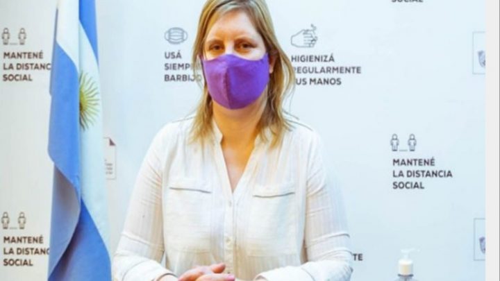 NO a las reuniones sociales, SI a la flexibilizacion de algunas actividades