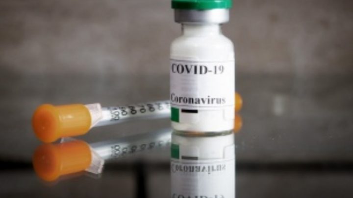 Rusia produjo las primeras 15.500 dosis de Sputnik V, su vacuna contra el coronavirus