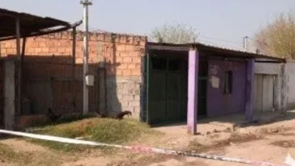 Un hombre discutió con vecinos y mató a su hijita