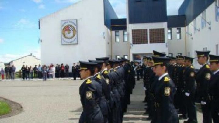 Cuatro cursos de Cadetes aislados por casos de COVID en la Escuela de Policía