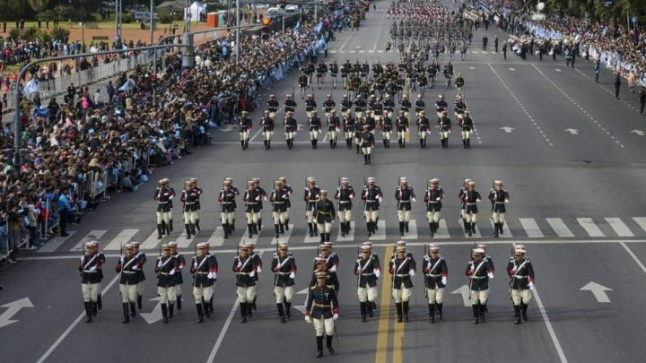 Carta de una militar contra el lenguaje inclusivo en las FFAA: «Soy soldado, ni soldada, ni soldade»