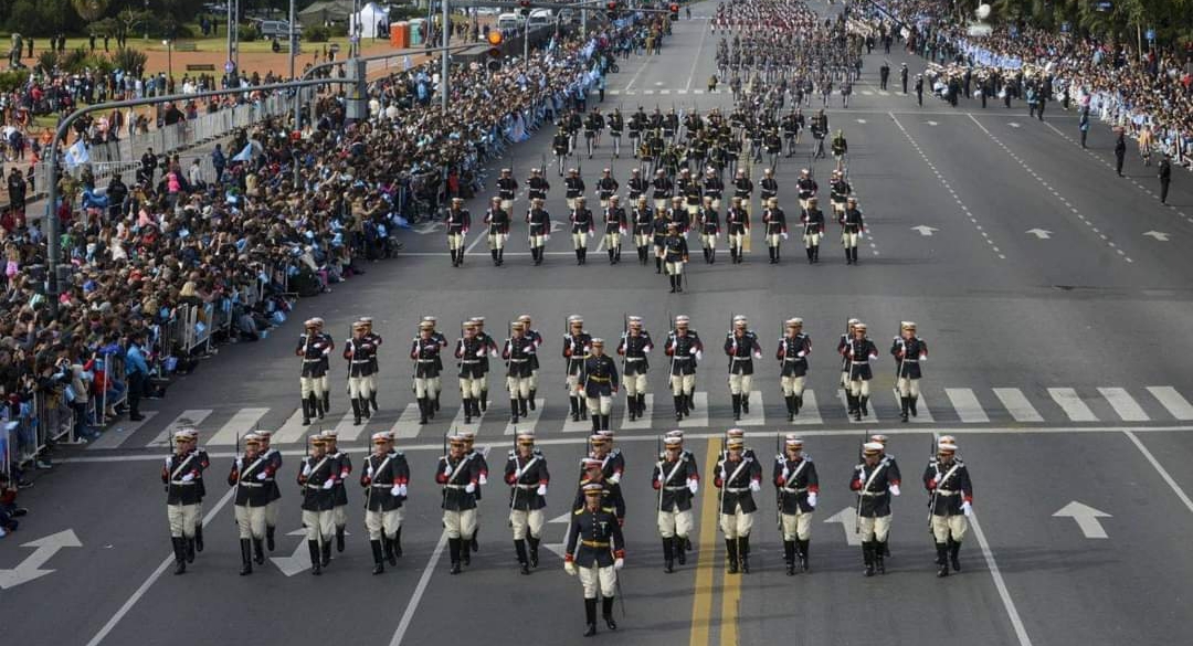 Carta de una militar contra el lenguaje inclusivo en las FFAA: «Soy soldado, ni soldada, ni soldade»