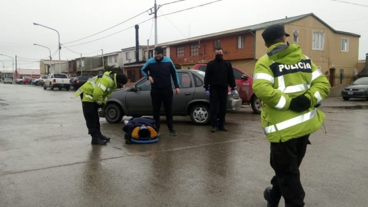 RÍO GRANDE: Choque en Barrio Intevu entre un remis y una camioneta