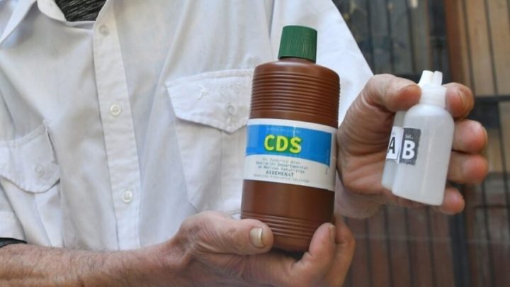 La ANMAT bloquea la venta de dióxido de cloro por la web