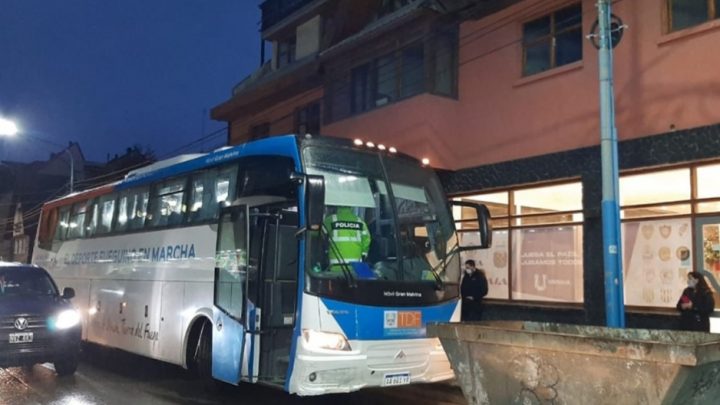 Repatriado: “Nos trajeron como vacas, todos amontonados”