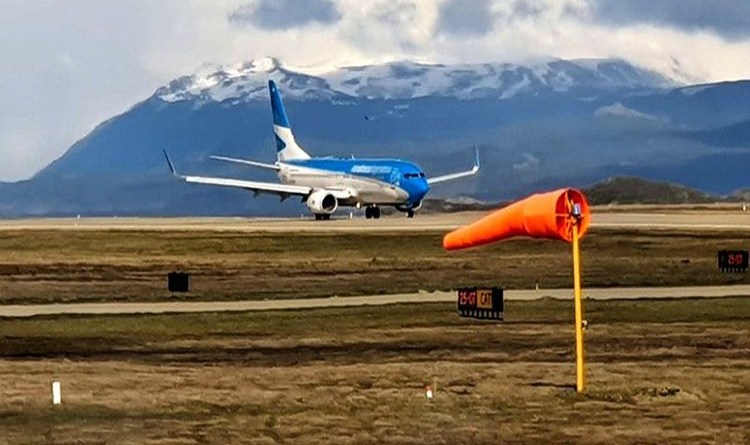 Fueguinos repatriados: Mañana arriba a Ushuaia un vuelo proveniente de Córdoba Fueguinos repatriados: Mañana arriba a Ushuaia un vuelo proveniente de Córdoba