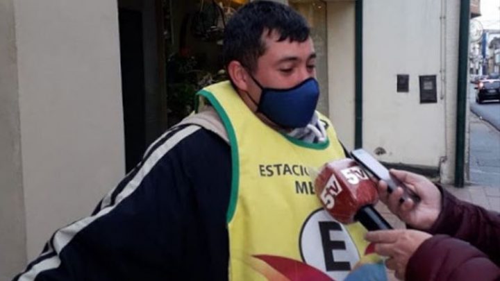 Devolvió un cheque por $2 millones y le dieron $300 de recompensa