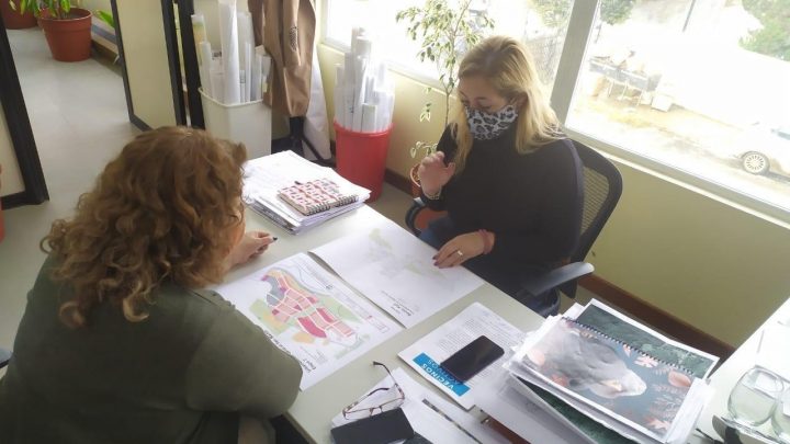 LA SECRETARIA DE HÁBITAT DEL MUNICIPIO DE USHUAIA SE REUNIÓ CON LA DIPUTADA CAROLINA YUTROVIC