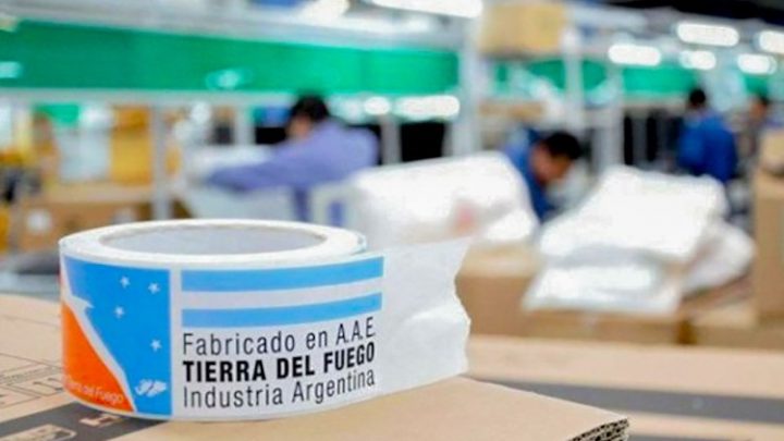 URGENTE: Las electrónicas y textiles reabrirán sus puertas el lunes