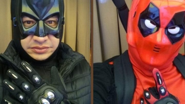 Furor por profesor que se disfraza de superhéroe para dar clases