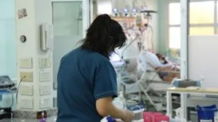 El Peor Momento De La Pandemia: Río Negro Readapta Camas Para Intubar