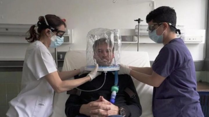 Siete provincias usan cascos de oxígeno para evitar que pacientes con Covid-19 necesiten respirador