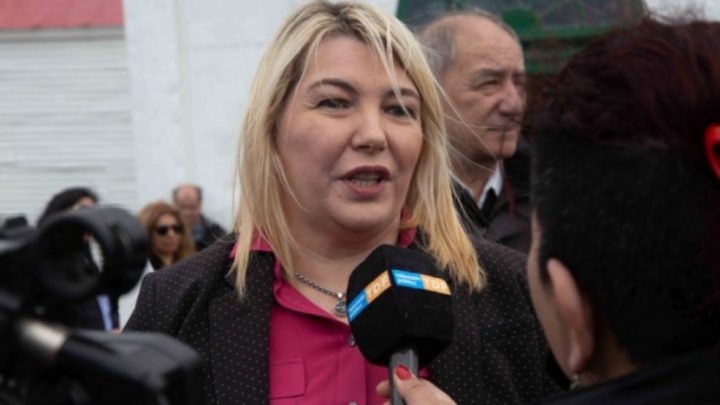 “La corporación política le entregó el poder a la familia Löffler”, dijo Bertone